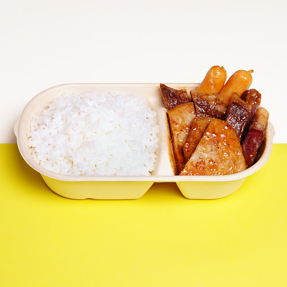 王牌巨無霸雜扒飯（豬扒、牛扒、芝士腸）【可自選汁水/飯或意粉】
